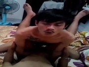 คลิปเกย์ไทย ซอยรูตูดไม่ยั่งเกย์นัดเย็ดผ่านทวิตเงี่ยนๆนัดมาที่ห้องแก้ผ้าตั้งกล้องเย็ดกระแทกไม่ยั่ง